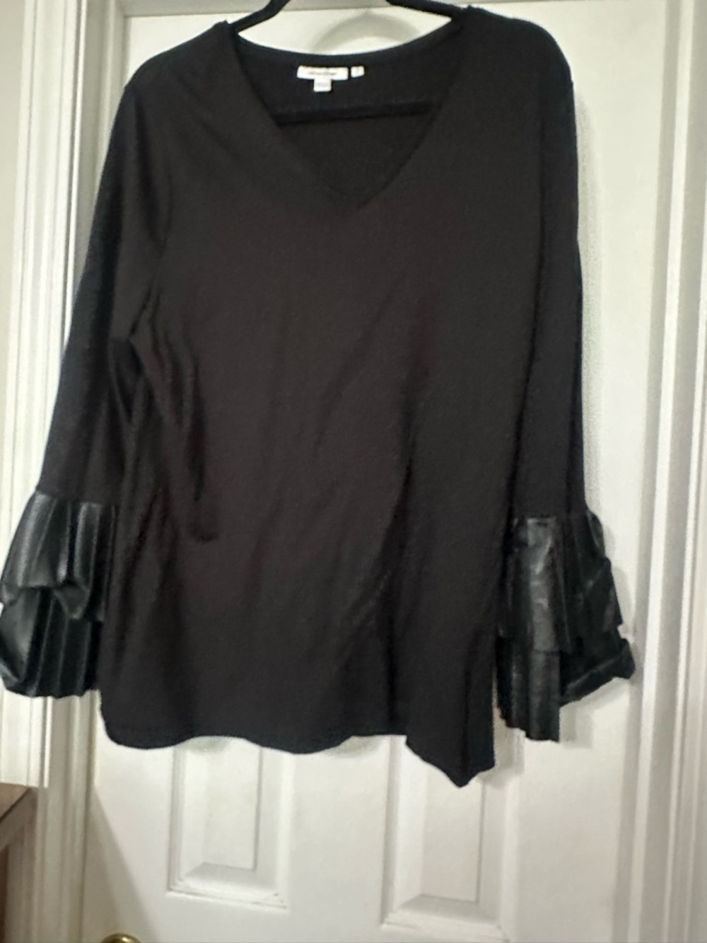 Chico's Black V-Neck Sweatshirt with Tiered Faux-Leather Cuffs